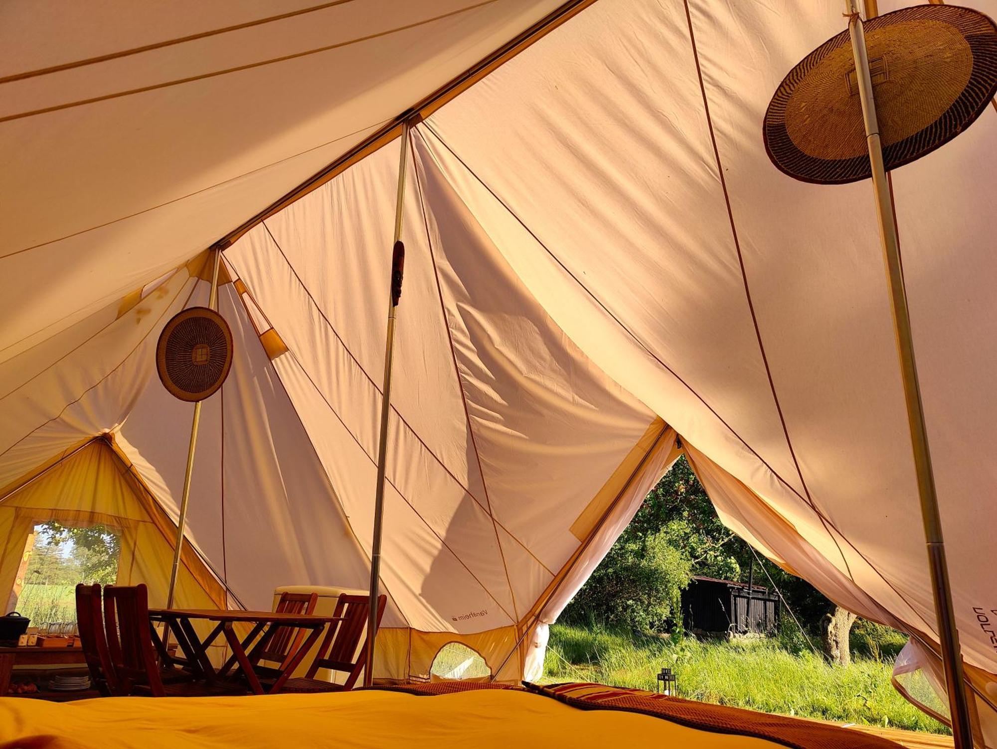 Under Canvas Bornholm Ostermarie Exteriör bild