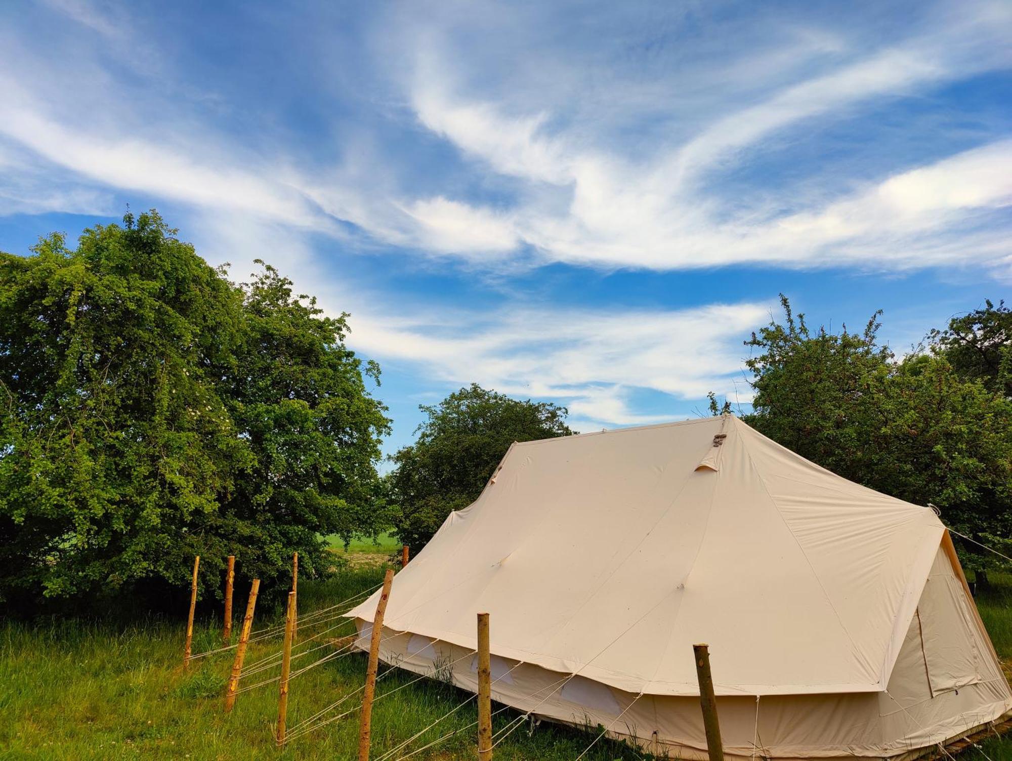 Under Canvas Bornholm Ostermarie Exteriör bild