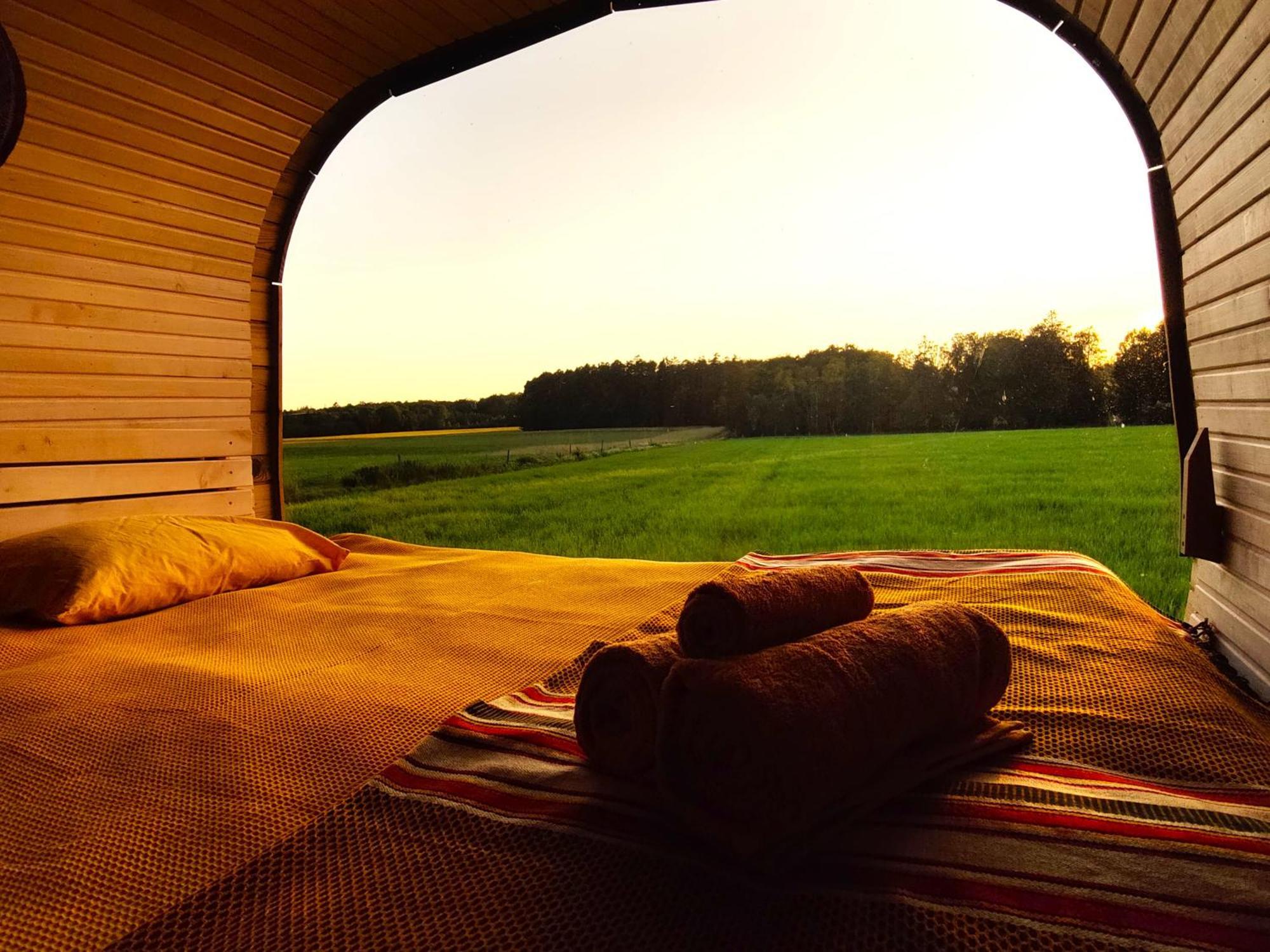 Under Canvas Bornholm Ostermarie Exteriör bild