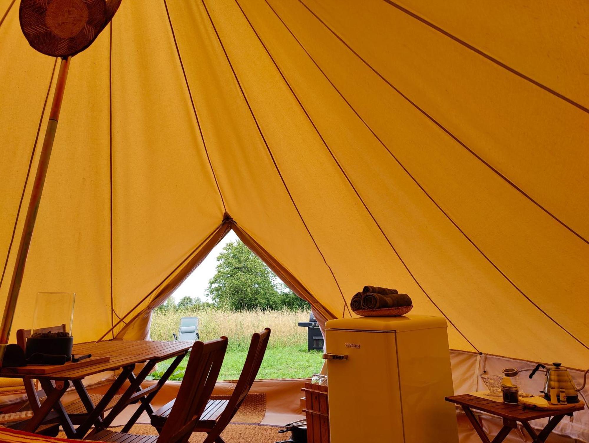 Under Canvas Bornholm Ostermarie Exteriör bild