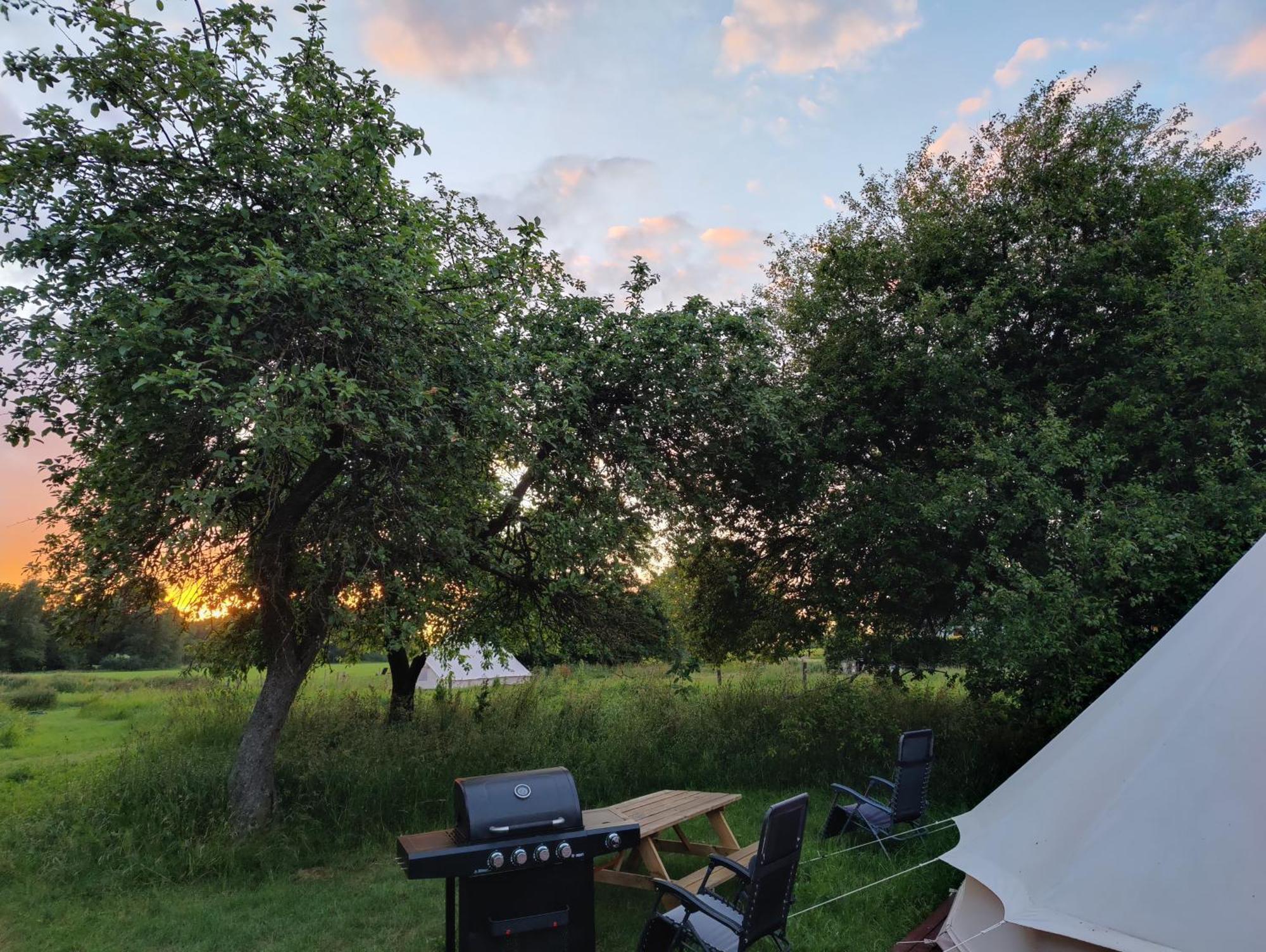 Under Canvas Bornholm Ostermarie Exteriör bild