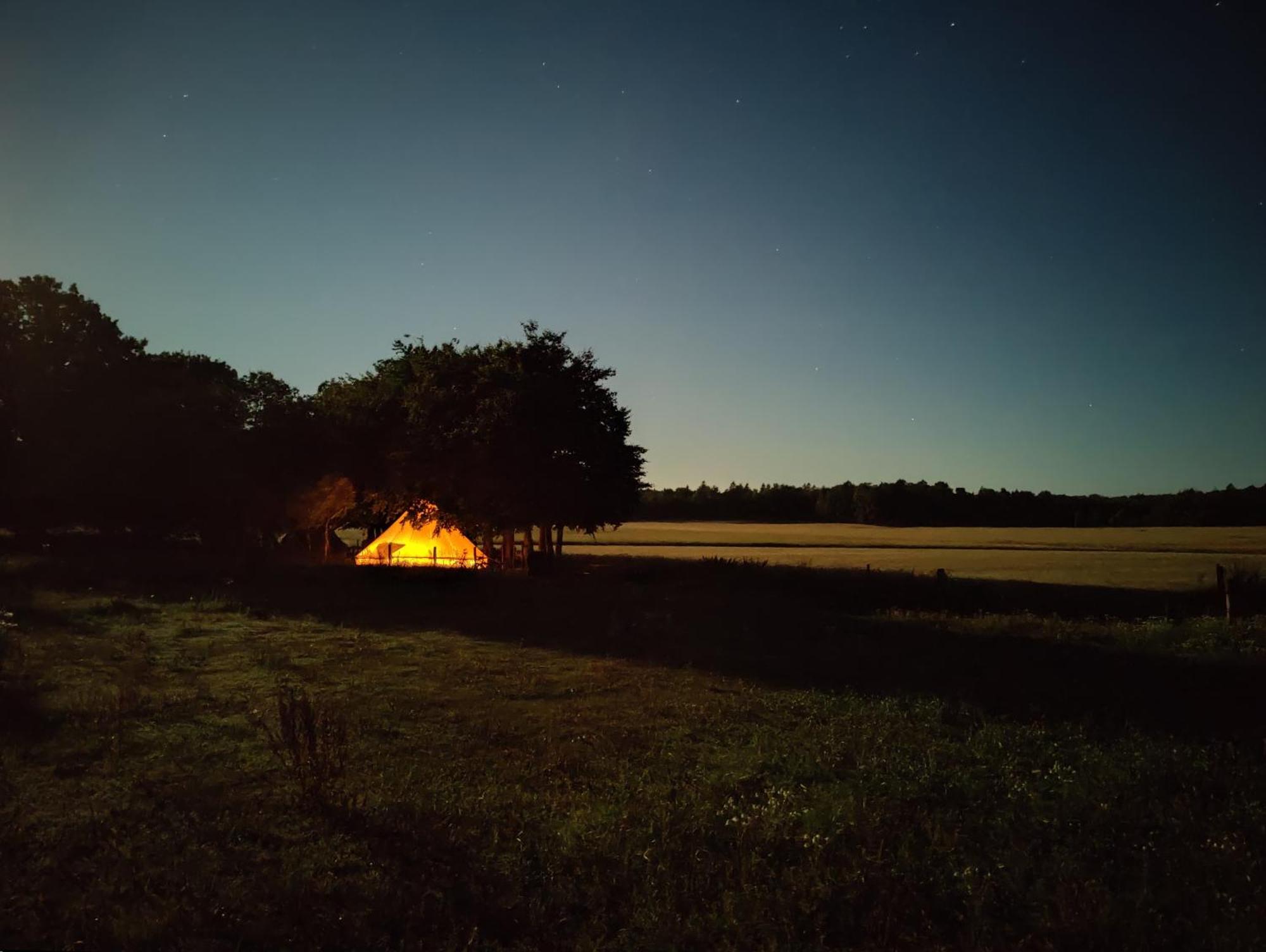 Under Canvas Bornholm Ostermarie Exteriör bild